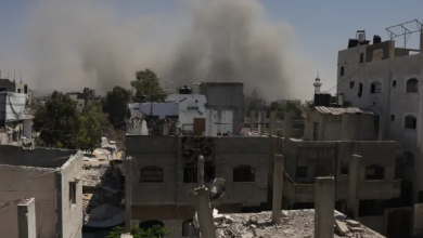 Photo of الحرب على غزة.. إسرائيل تتبجح بتجويع المدنيين والإدانات الأوروبية تتصاعد