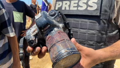 Photo of مخاطر مميتة يواجهها صحفيو غزة ضمن معركة إسرائيل للسيطرة على الرواية