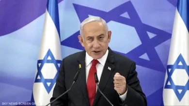 Photo of عائلات الأسرى الإسرائيليين تطالب بصفقة وغموض بشأن نوايا نتنياهو