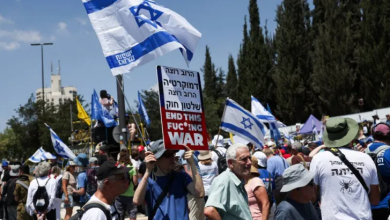 Photo of إعلام إسرائيلي: علينا إجراء مفاوضات مباشرة مع حماس تنهي الحرب
