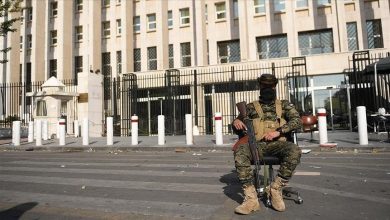 Photo of سوريا تعلن عن تحضيرات لإصدار عملة جديدة بتقنيات مضادة للتزوير