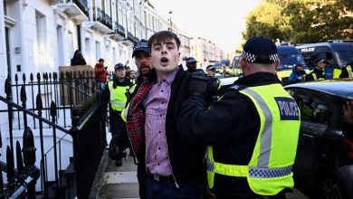 Photo of بريطانيا تعتزم محاكمة 60 شخصا لدعمهم حركة “فلسطين أكشن”
