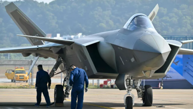 Photo of ما سر كشف الصين عن طائرتها الشبحية “جيه-20” للجمهور الآن؟ (شاهد)