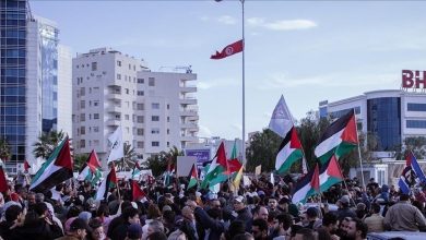 Photo of تونسيون يبدؤون اعتصام “الصمود” أمام سفارة واشنطن