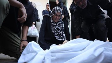 Photo of الجيش الإسرائيلي يقتل 25 فلسطينيا في قطاع غزة