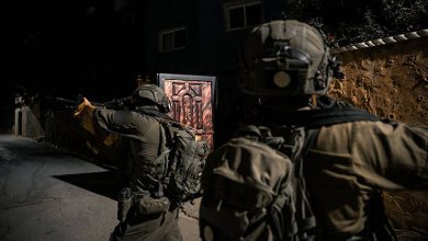 Photo of الاحتلال يعلن اعتقال خلية بزعم تصنيع صواريخ في رام الله