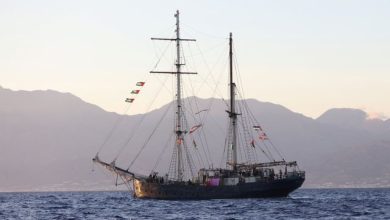 Photo of أسطول الصمود يتجه نحو غزة متحديًا تهديدات إسرائيل وسط تضامن دولي واسع