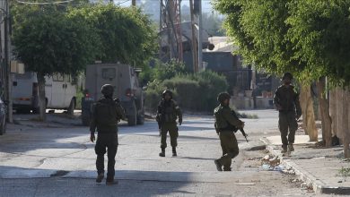 Photo of إصابة مسن واعتقال 6 فلسطينيين خلال اقتحام إسرائيل للضفة الغربية