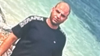 Photo of طوبا الزنغرية: مقتل الشاب منار عقلة في جريمة إطلاق نار