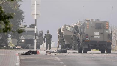 Photo of الضفة.. قوات الاحتلال تقتحم مخيم الفارعة وتحاصر منزلا