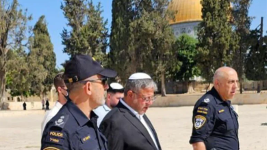 Photo of إصابة فلسطيني بالخليل وبن غفير يقود اقتحام الأقصى (شاهد)