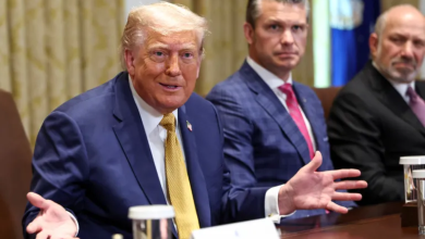 Photo of ترامب يحذر من “عدو داخلي” خلال اجتماع مع 800 من قادة الجيش (فيديو)