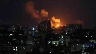 Photo of هجوم روسي بقنابل موجهة على أوكرانيا وزيلينسكي يعتزم لقاء ترامب