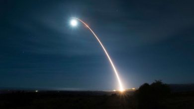 Photo of ناجون من القنبلة النووية في اليابان يحتجون على إعلان ترامب استئناف التجارب النووية