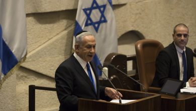 Photo of الكنيست يقرّ تمهيدياً مشروع قانون يتيح تعيين نائب عام لإعادة النظر في لوائح اتهام نتنياهو بالفساد