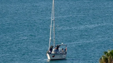 Photo of الجيش الإسرائيلي يهاجم “مارينيت” آخر سفن أسطول الصمود في المياه الدولية ويعتقل مئات النشطاء