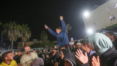 Photo of الفصائل الفلسطينية ترحب ببدء تنفيذ اتفاق وقف النار وتؤكد: مطلب وقف الحرب كان ثابتاً طيلة عامين
