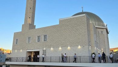 Photo of افتتاح مسجد الخلفاء في كفر كنا (صور)