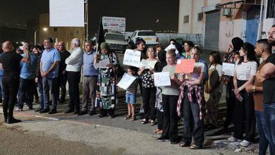 Photo of طمرة: وقفة احتجاجية غاضبة تنديدًا بجرائم القتل وتواطؤ الشرطة.. ودعوات لوحدة مجتمعية لمواجهة العنف