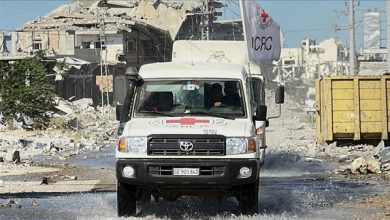 Photo of الجيش الإسرائيلي: التعرف على رفات أسير سلمته حماس الجمعة