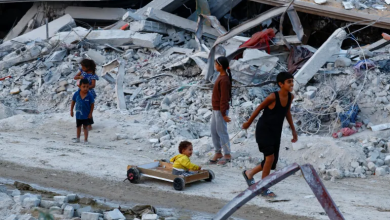 Photo of الاحتلال ينسف منازل بخان يونس