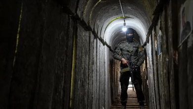 Photo of ضابط إسرائيلي يتحدث عن مقاتلي حركة حماس في رفح.. “لا يستسلمون”