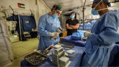 Photo of وصول المستشفى الميداني الأردني الثامن إلى جنوب غزة لتقديم الرعاية والإغاثة الإنسانية