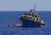 Photo of مصرع 14 مصريا بحادث غرق قارب هجرة قبالة اليونان