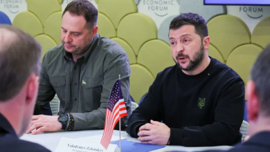 Photo of زيلينسكي يُعلق على محادثات ميامي وروسيا ترفض وقفا مؤقتا لإطلاق النار