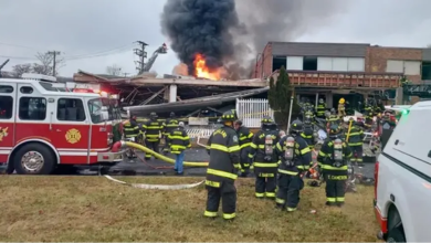 Photo of انفجار داخل دار للمسنين قرب فيلادلفيا الأمريكية يخلف قتيلين ومفقودين (شاهد)