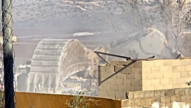 Photo of الاحتلال يهدم منزلي أسيرين في طوباس ونابلس (شاهد)