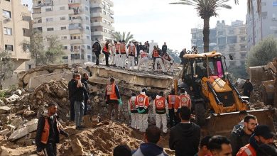 Photo of غزة.. بدء بحث منظم عن جثامين فلسطينيين مفقودين تحت أنقاض المنازل