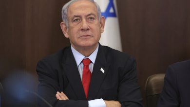 Photo of إعلام إسرائيلي: نتنياهو يشترط تسلّم جثة محتجز للانتقال إلى المرحلة الثانية من اتفاق غزة