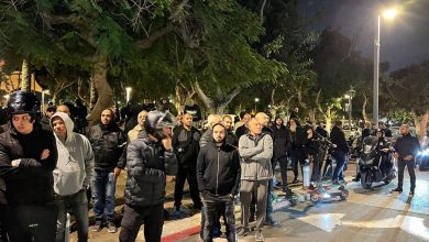 Photo of اعتقالات في يافا عقب احتجاجات على اعتداء عنصريّ وإعلان إضراب عامّ في المدينة