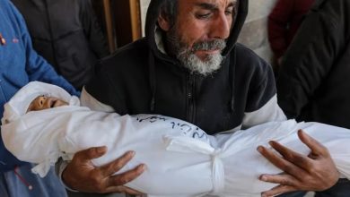 Photo of وزارة الصحة بغزة: 70,925 شهيدًا و171,185 إصابة منذ بدء العدوان