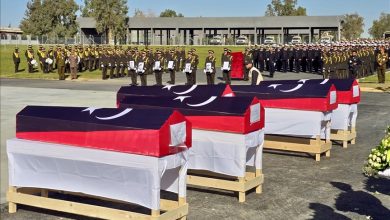 Photo of طرابلس تستقبل جثامين ضحايا الطائرة الليبية المنكوبة وتشيّعهم في مراسيم رسمية وشعبية