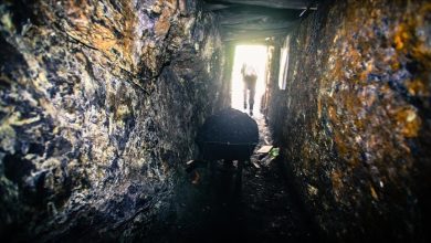 Photo of ارتفاع حصيلة انهيار منجم للذهب بالسودان إلى 13 قتيلا