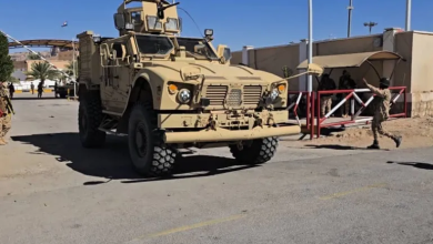 Photo of “درع الوطن” تتسلم جميع المعسكرات بالمهرة والزبيدي يتوجه للرياض