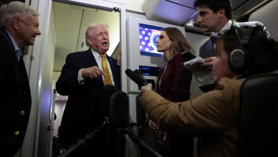 Photo of ترامب يهدد إيران بـ”ضربة قاسية” إذا قُتل متظاهرون