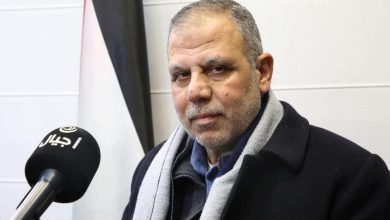 Photo of السلطات الإسرائيلية تمدد اعتقال الكاتب الفلسطيني وليد الهودلي بذريعة “التحريض”