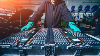 Photo of باحث أميركي: ترامب مهووس بالنفط وبطاريات الصين ستدير العالم قريبا (شاهد)