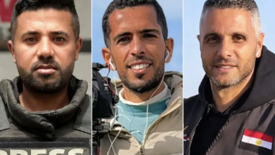 Photo of الاحتلال يغتال 3 صحفيين بلجنة الإغاثة المصرية في غزة (شاهد)