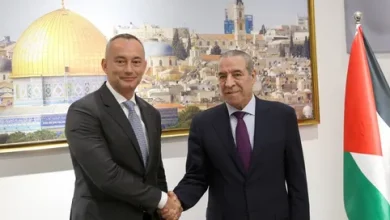 Photo of ملادينوف يلتقي حسين الشيخ وسط تحضيرات أمريكية لإطلاق «مجلس السلام» الخاص بغزة