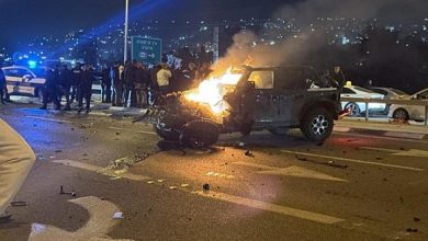 Photo of إصابات متفاوتة بتفجير مركبة بوادي عارة وجريمة طعن خطير في النقب