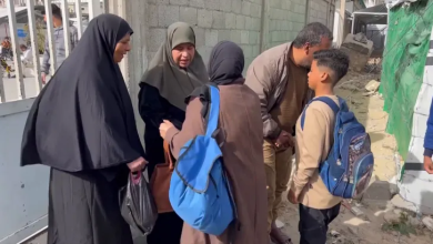 Photo of تحقيق وإذلال ومصادرة مقتنيات.. عائدون إلى غزة يروون مضايقات الاحتلال بمعبر رفح (شاهد)