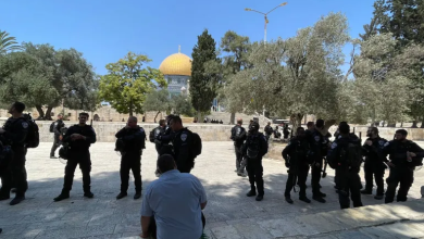 Photo of القدس.. الاحتلال يقتحم الأقصى وقرارات هدم وإخلاء جديدة لمساكن فلسطينية (شاهد)