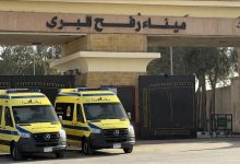 Photo of 1,148 مسافراً عبر معبر رفح خلال أسبوعين وسط قيود مشددة ومطالبات بفتح دائم