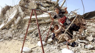 Photo of أسئلة أطفال النزوح في غزة تلاحق الأهالي.. ولا إجابات عن القادم