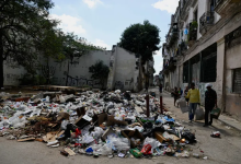 Photo of القمامة تغزو شوارع هافانا بسبب الحصار الأمريكي على الوقود (شاهد)