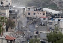 Photo of الضفة.. الجيش الإسرائيلي يهدم 3 منازل ومنشأة زراعية في رام الله